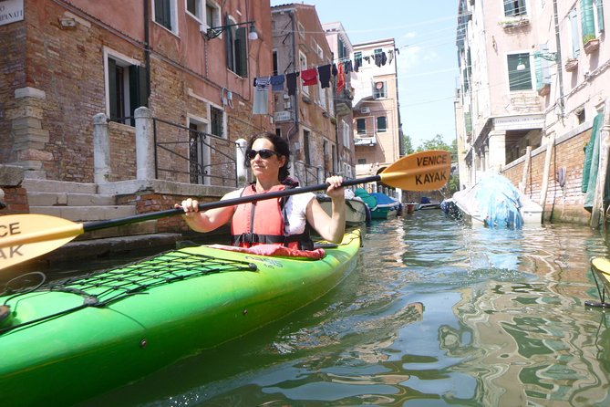 2 Hour Venice Canal Kayak Tour - Premium experience by day - Two Hours on the Water: How the Pace Works