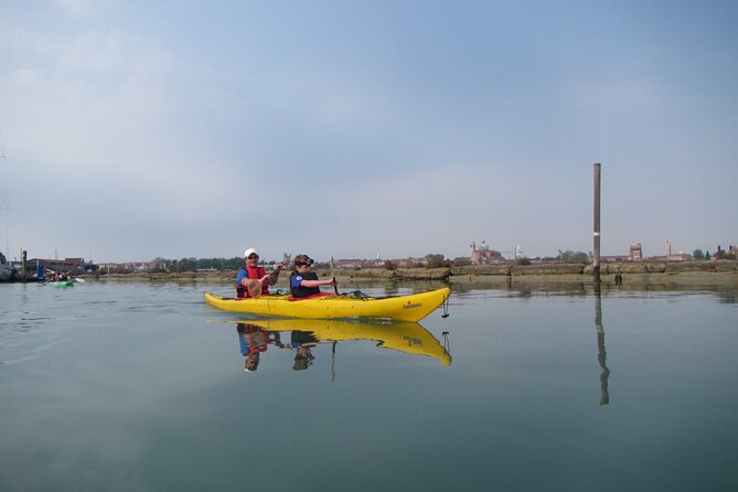 2 Hour Venice Canal Kayak Tour - Premium experience by day - Your Guide Matters: Safety Style and Venice Storytelling
