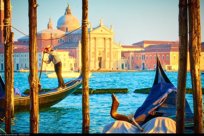 45-Minute or 1-hour Private Gondola Ride from Rialto - Meeting Point at Riva del Carbon: How to Avoid Check-In Problems