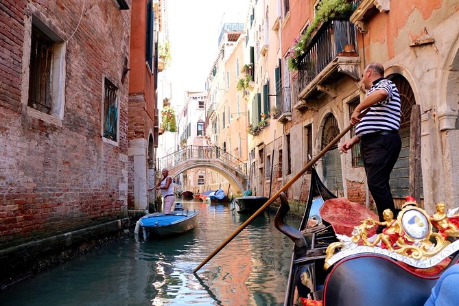 45-Minute or 1-hour Private Gondola Ride from Rialto - What to Wear and When to Ride for the Best Feel