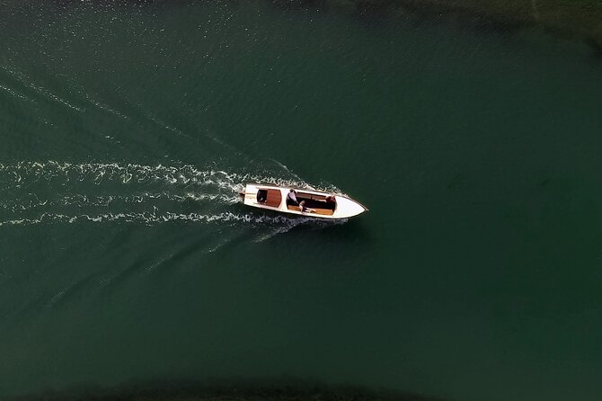 5-Hour Guided Tour of the Magic Islands by Vintage Boat in Venice - Why This “Magic Islands” Route Works in Venice