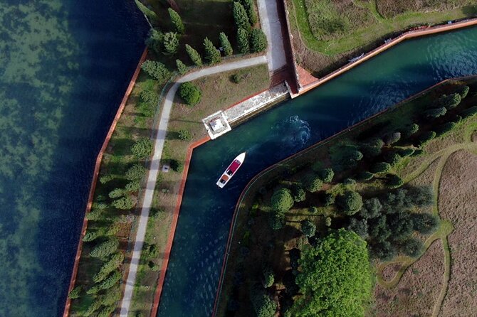 5-Hour Guided Tour of the Magic Islands by Vintage Boat in Venice - The Lagoon Ride: The Part You Should Not Treat Like Transit