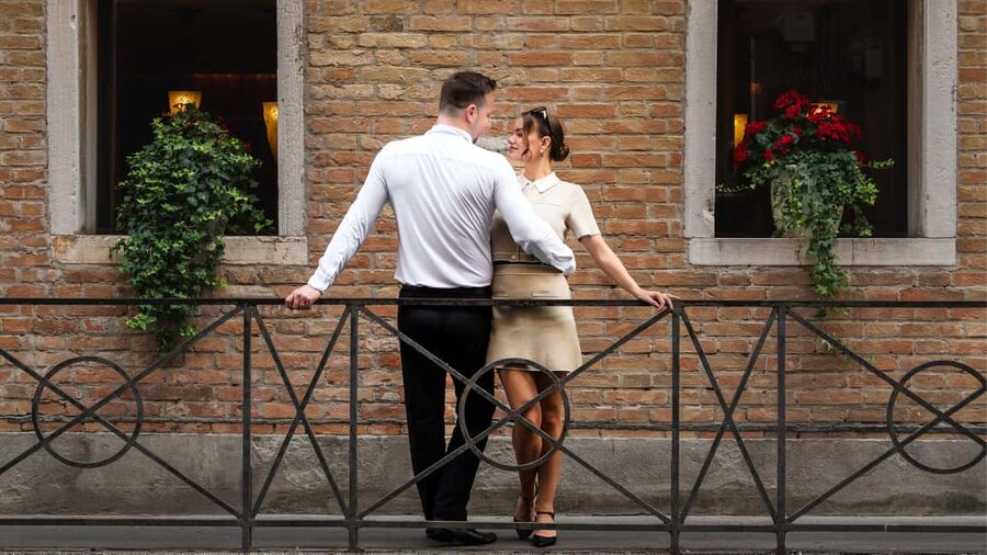 A Unique Photoshoot in Venice - Three Photo Stops Between Rialto and San Marco