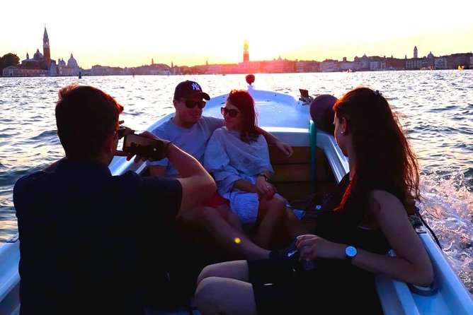 A Venetian Aperitif on The Lagoon - Aperitivo on the lagoon: why this boat ride feels different