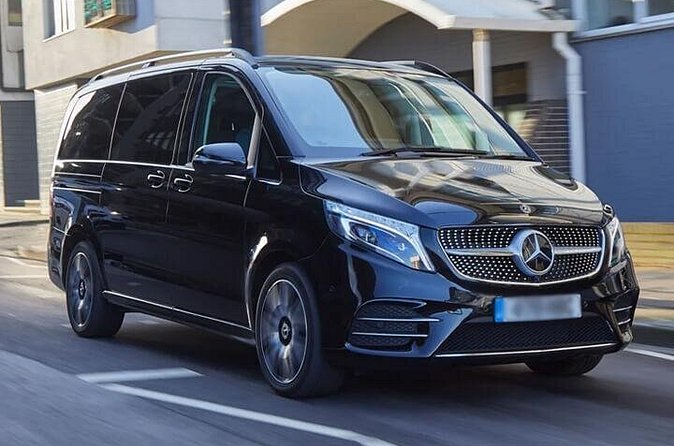 Arrival by Private Luxury Van Venice Airport VCE to Piazzale Roma - Price and Value: Why $68.63 Can Make Sense