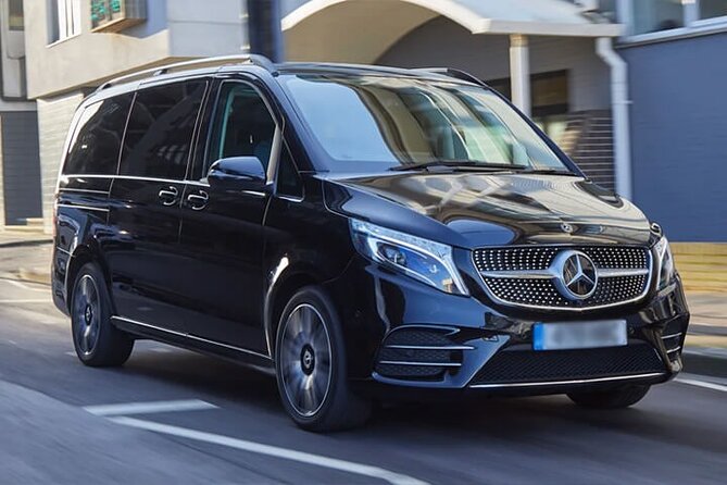 Arrival by Private Luxury Van Venice Airport VCE to Piazzale Roma - Timing, Hours, and How to Plan Your Arrival Window