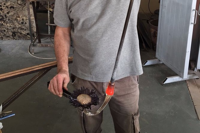 Authentic Murano Glass Tour - Inside the workshop: what the private glassblowing show looks like