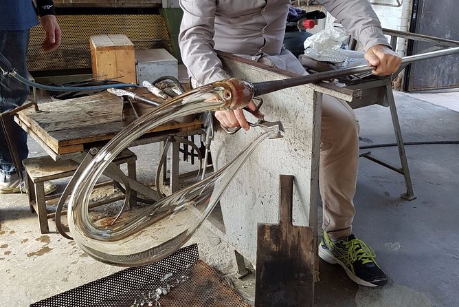Authentic Murano Glass Tour - Group size and pacing: the best way to enjoy a small tour in Venice