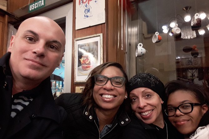 Bacaro Tour : Walk, eat and drink in Venice - Ponte de Chiodo: A Unique Bridge Stop That’s Over Quickly in the Best Way