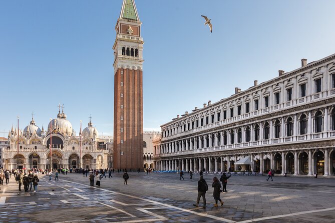 Bell Tower Priority Entry & Rialto Bridge Walking Tour of Venice - San Marco Calli and Campielli Walking: Where You Learn to See Venice