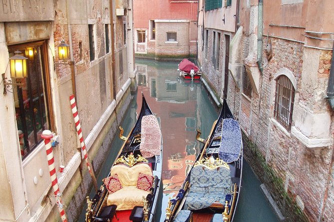 Best Venice Personalized Private Walking Tour with Official Guide - Guide quality matters, and these reviews name the people