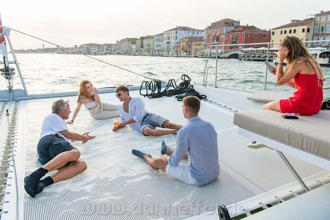 Catamaran Spritz Tour - Piazza San Marco and the Doge Palace, Seen From a Moving Advantage