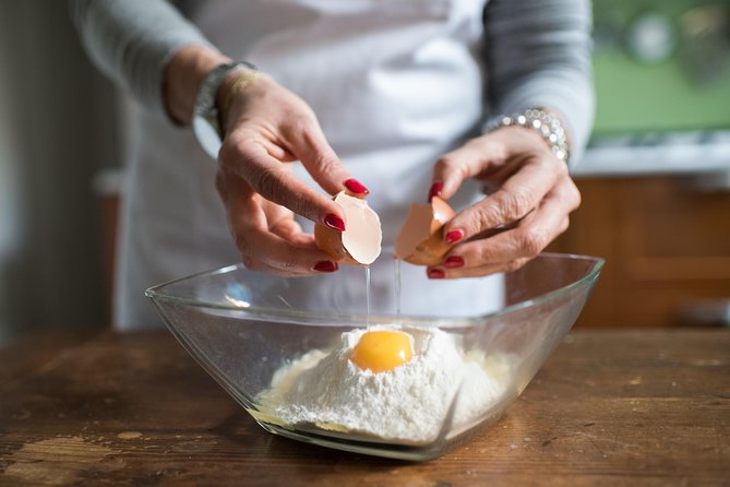 Cesarine: Private Pasta and Tiramisu Class in a Local Venice Home - Why This Venice Cooking Class Works So Well