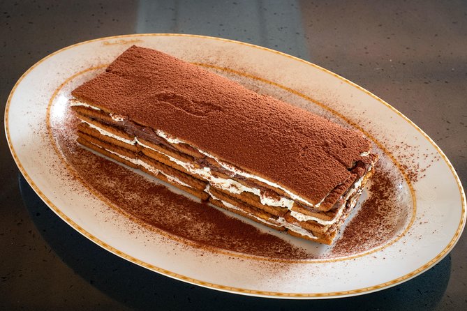 Cesarine: Private Pasta and Tiramisu Class in a Local Venice Home - Drinks and Meal Pairing: Veneto Wines Included