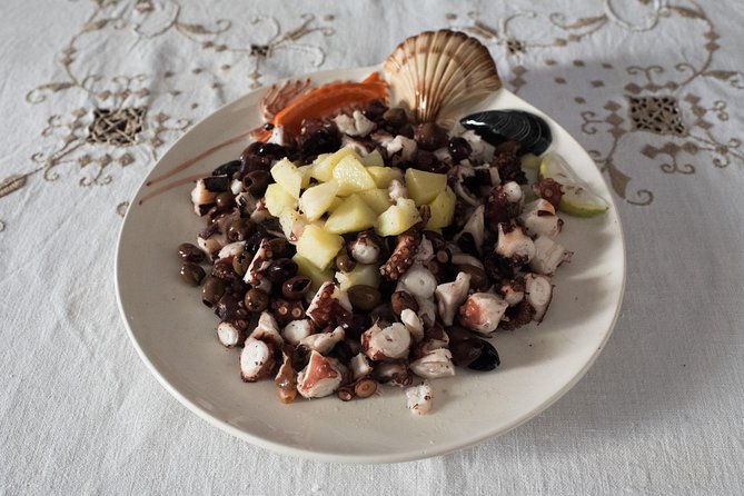 Cesarine: Venice Show Cooking & Dining Experience at Local's Home - Small Group Dining Up to 12: Why It Changes the Whole Mood