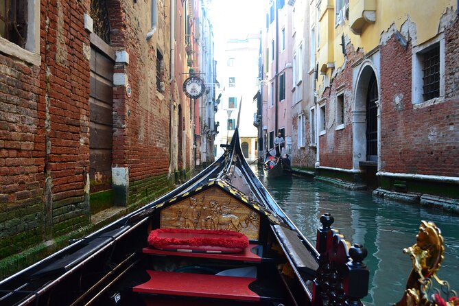 Charming Gondola Ride on the Grand Canal & Gondola Gallery™ - Gritti Palace and Andrea Gritti, Doge of Venice