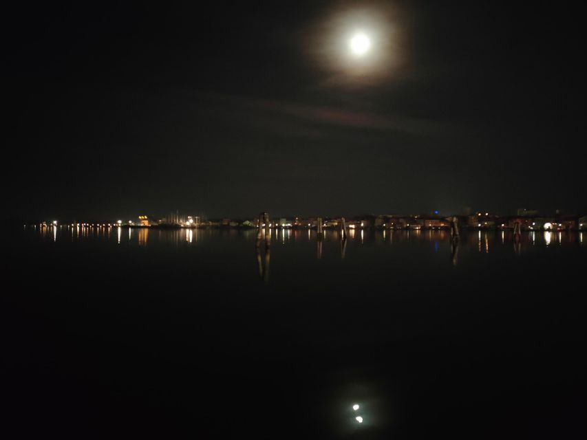 Chioggia: Boat Night Tour and Full Moon Tour - The boat ride setup: what you’re actually getting for $67