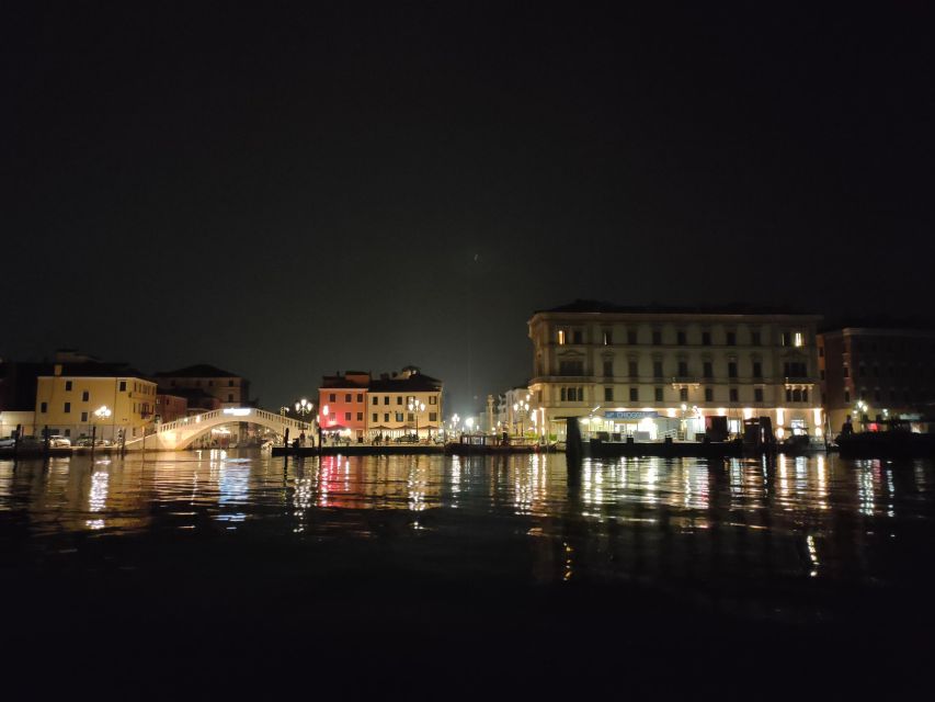 Chioggia: Boat Night Tour and Full Moon Tour - The Sottomarina night vibe, and why the lagoon view matters