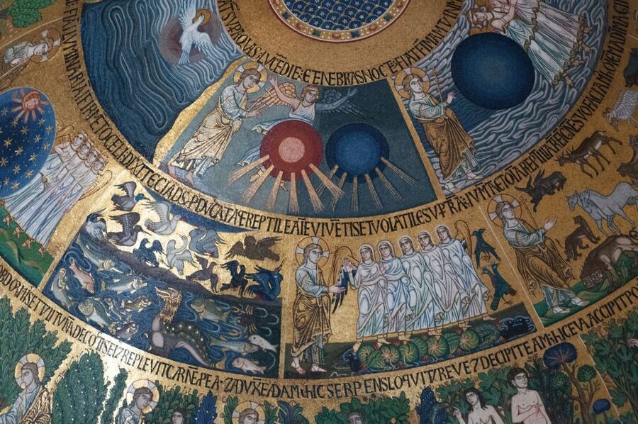 Classic Venice: 2-Hour Walking Tour with Basilica Entry - Meet at Alilaguna, then get your bearings fast
