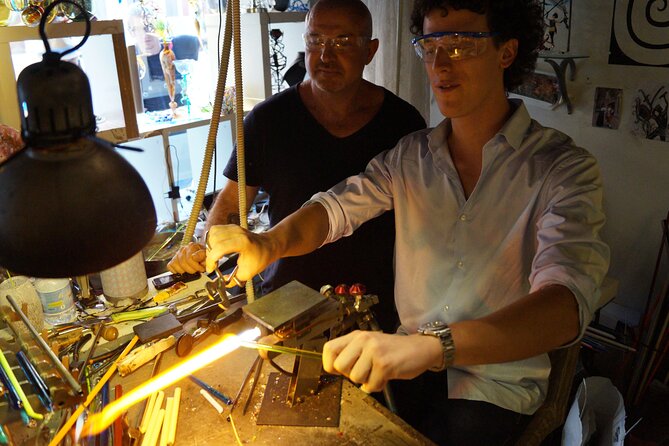 Create your Glass Artwork: Private Lesson with Local Artisan in Venice - Price, timing, and value for couples and small groups