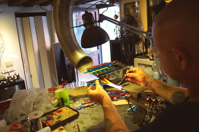Create your Glass Artwork: Private Lesson with Local Artisan in Venice - Logistics that matter in Venice: meeting, transport, and what to plan