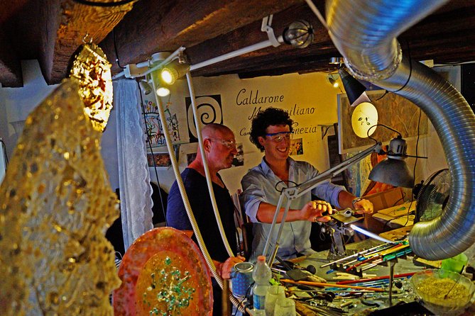 Create your Glass Artwork: Private Lesson with Local Artisan in Venice - Who should book this private class, and who might skip it?