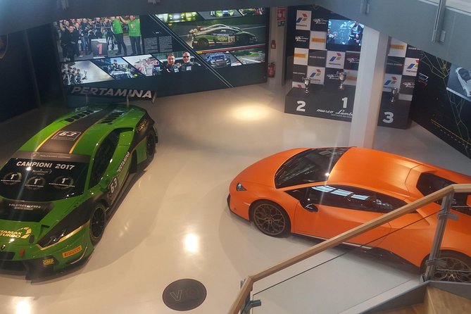 Create your Lamborghini and Ferrari day from Venice - From Piazzale Roma at the right hour (and why early matters)