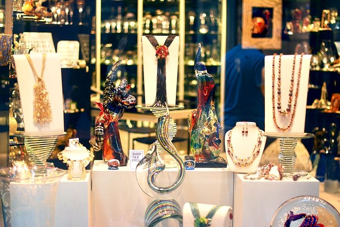 Creative Venice: Artisan Excellence and Craftsmen Workshops - Rialto Fish Market: Noise, Ice, and the Real Venice Mood