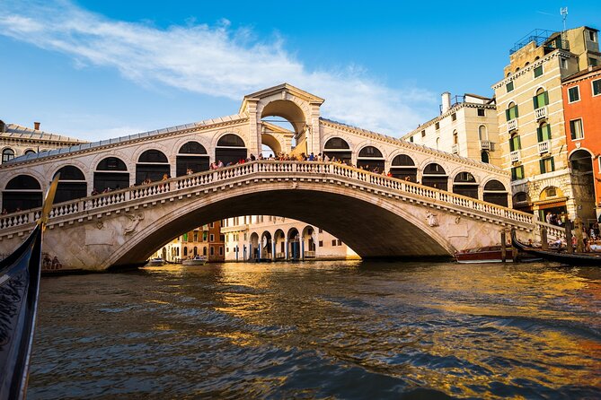 Discover Venice’s most Photogenic Spots with a Local - Palazzo Contarini del Bovolo and the Staircase of the Bòvolo