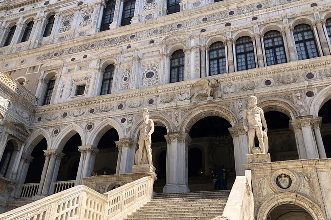 Doge's Palace Guided Tour - Palazzo Ducale highlights: from the Golden Staircase to the institutional rooms
