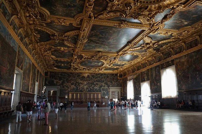 Doge's Palace Guided Tour - Optional Museo Correr: when to add the second hour