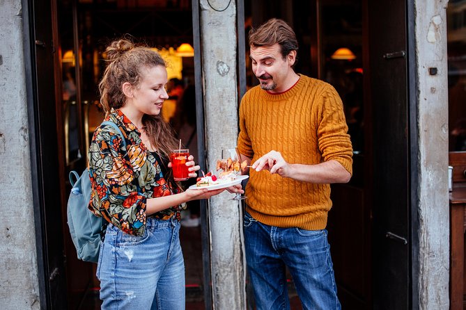 Drinks & Bites in Venice Private Tour - Guides Make the Evening, and the Best Ones Know Food Plus Context