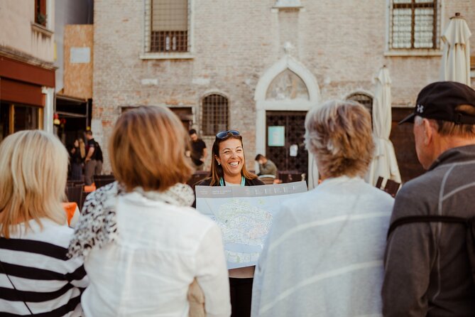 Eat like a Local: Venice Cicchetti and Wine Tasting Evening Tour - Price and Value, What You Really Get for $119.73