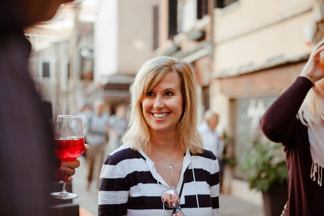 Eat like a Local: Venice Cicchetti and Wine Tasting Evening Tour - Your Order of Bites, Basegone to Gelato Nico