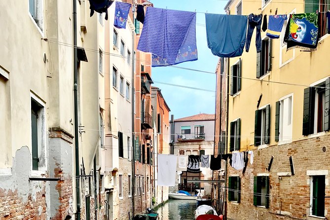 Exclusive Private Venice Jewish Ghetto Tour - Fondamenta Cannaregio: reaching one of the gates