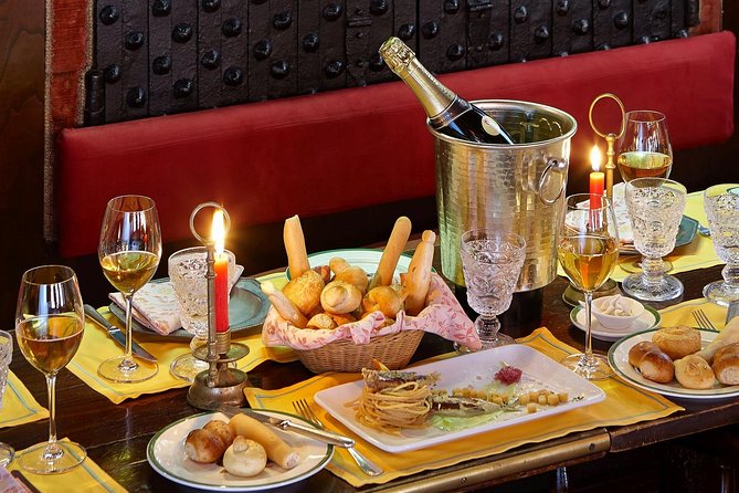 Four-course Food & Wine Pairing Elegant Dinner in Venice - Wine Pairing With a Sommelier: What You Learn While You Eat
