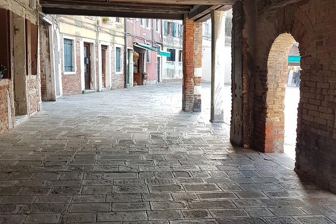 Friendinvenice Cannaregio &Jewish Heritage- private tour - Why Cannaregio, the Jewish Ghetto, and Tintoretto belong together