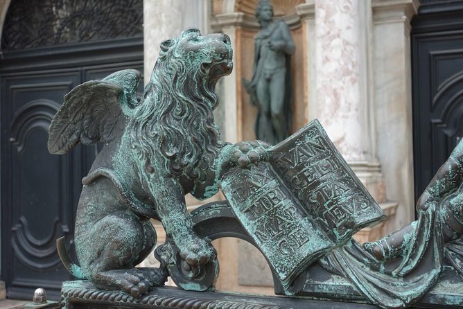 FriendInVenice: Experience the True Venice with a Private Tour - Markets and everyday Venice: fish stalls, espresso orders, and local routines