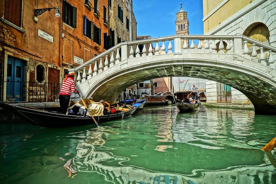 From Lake Garda: Venice City and Lagoon Guided Tour - The Return via Motorboat and Back to Lake Garda