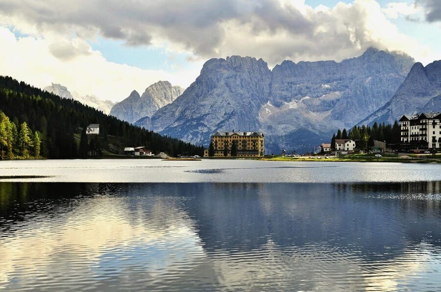From Venice and Treviso: Dolomites Day Tour - Dürrensee: a quick scenic reset before the big views
