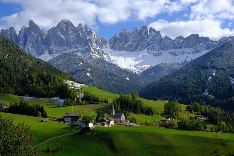 From Venice: Dolomites and Prosecco Hills Day Trip with Wine - Cortina d’Ampezzo: how to use your 75 minutes well