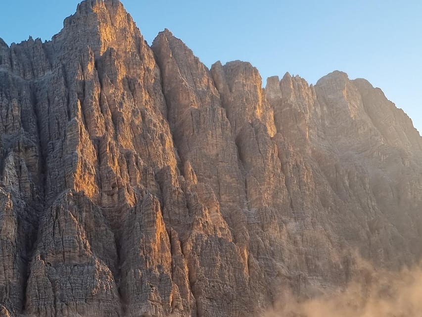 From Venice: Lakes of the Dolomites Tour - Lago di Braies From 11:00 to 12:00: Short Trek Time