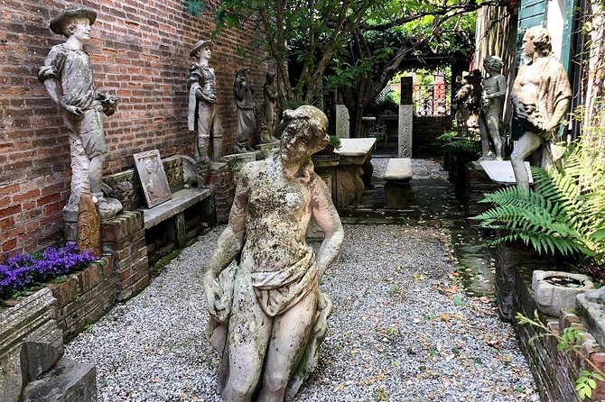 Full-day Boat Tour of Venice Islands from St Mark’s Square - Getting the Most From Murano and Burano, and Not Losing Time