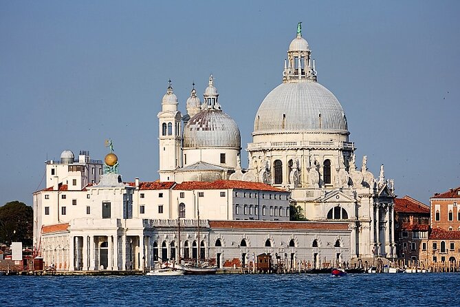 Gay Life in Venice from the Middle Ages to Present Days - Opera house, Casanova, and the tension between art and control
