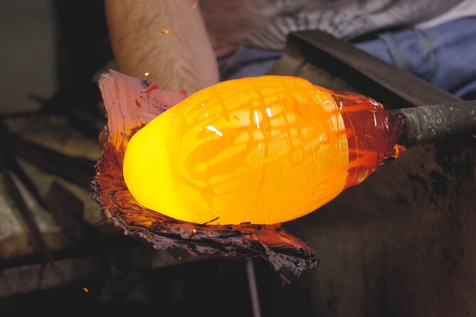 Glass Blowing Experience with Glass Master - Why your glass is not taken home the same day
