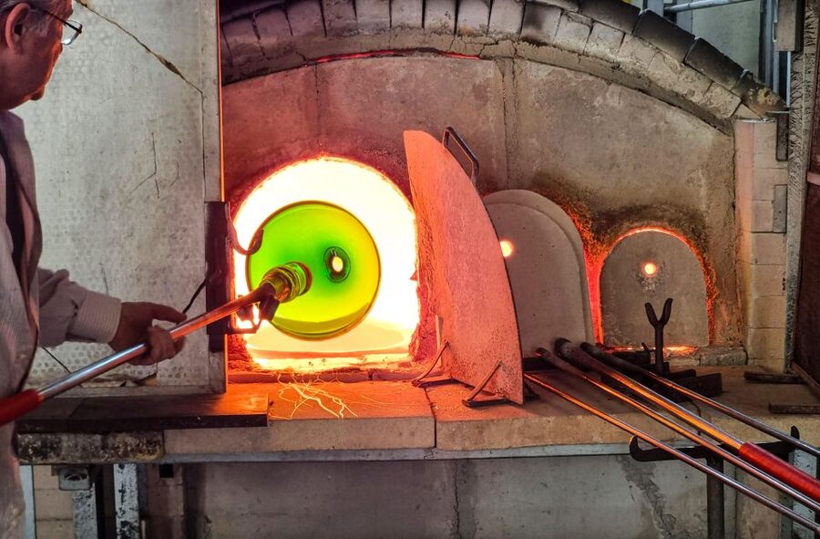 Glass Blowing Show Visit Murano Glass Factory & Showroom OMG - How to combine this with your Venice day (without wasting time)