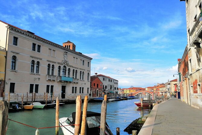 Glass Lampwork Workshop and Walking in Murano - Church stop 1, Chiesa di San Pietro Martire: a quick cultural reset