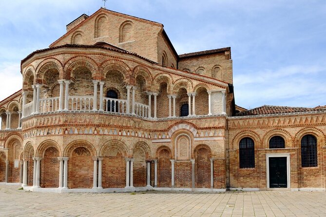 Glass Lampwork Workshop and Walking in Murano - Palazzo da Mula: the palazzo pause that makes the island feel real