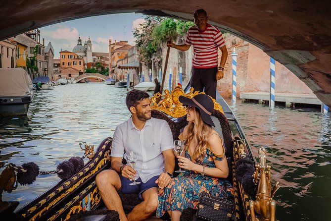 Gondola Ride and Aperitif in a Venetian Palace - Price and value: what $741.73 per group is buying you