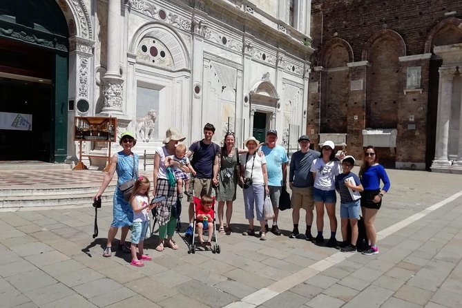 Guided Sightseeing Tour of Venice Highlights for Kids & Families - Why the guide setup matters: Blue Badge, local guide, art historian, kid guide